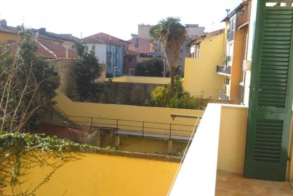 Ferienwohnung A Due Passi Dal Treno Pisa Exterior foto